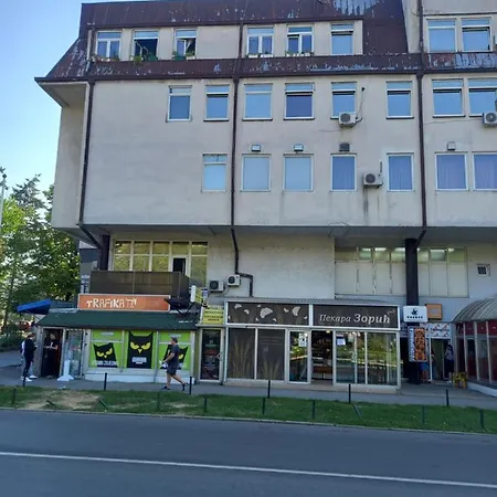 Studio Pionir 1 Apartment